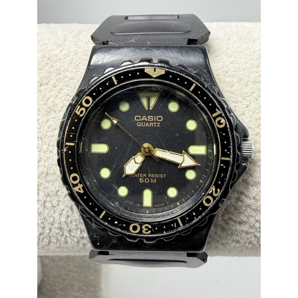 Casio Lx-82 New Battery Ladies Watch 31MM 8" Resin Band Mod 705
